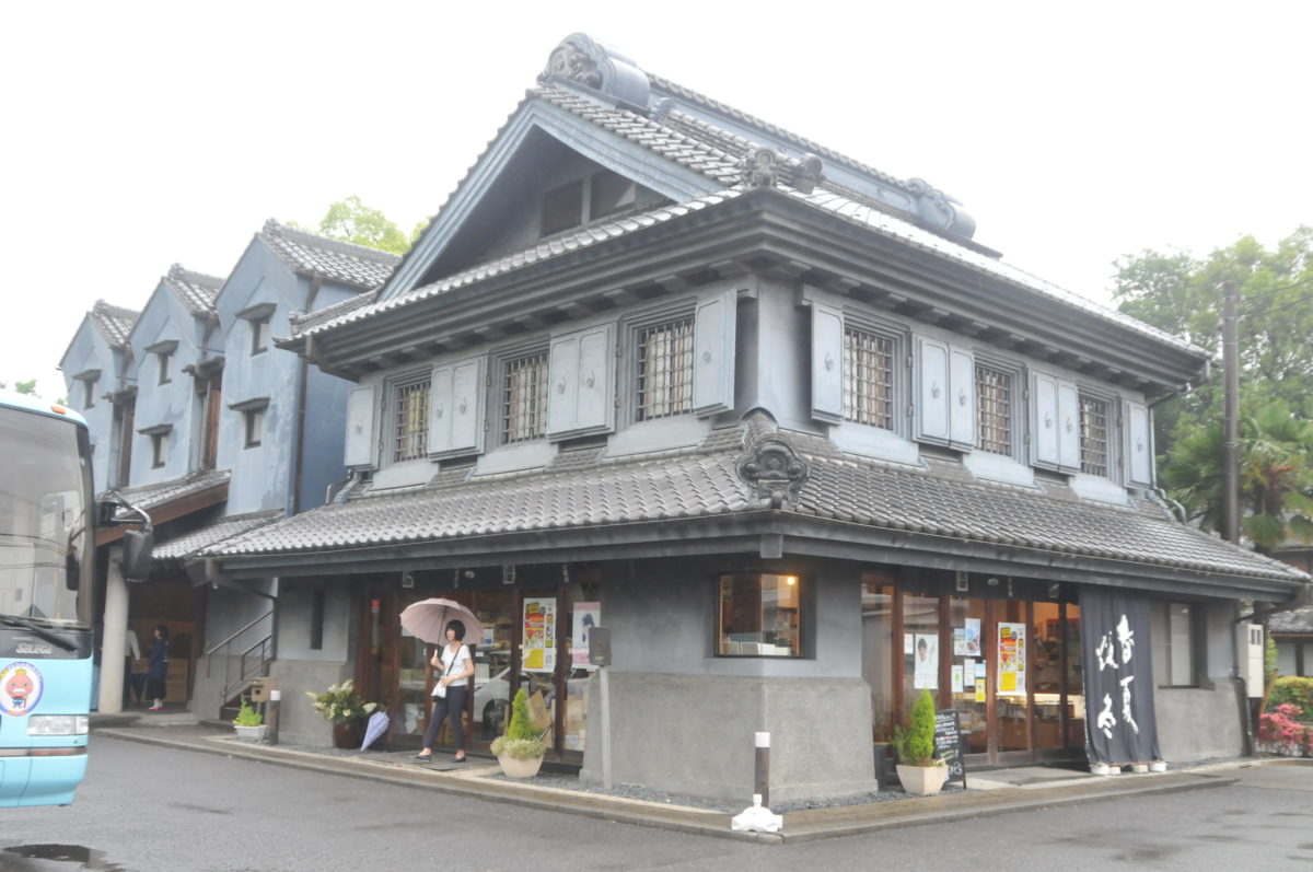 バスツアーを開催しました
