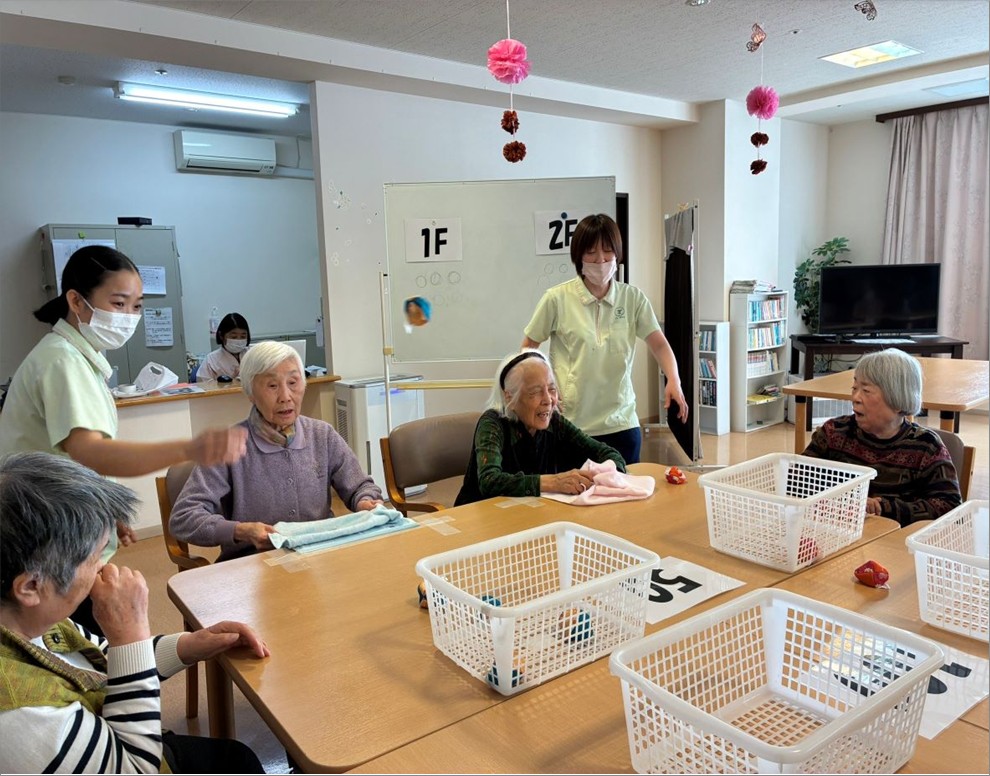 🔵お手玉飛ばしゲーム🔴