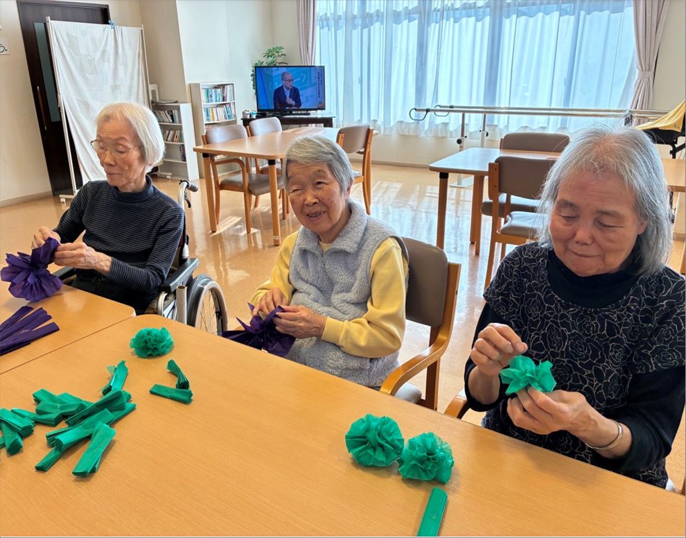 🏵️天井飾り制作🏵️